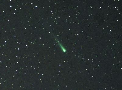 彗星撞地球或为生命起源创条件。