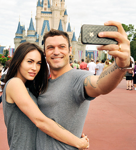 美国知名女演员梅根&middot;福克斯离婚育有两子（图）