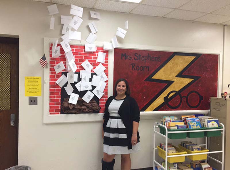 女教师痴迷《哈利波特》 打造魔法主题教室