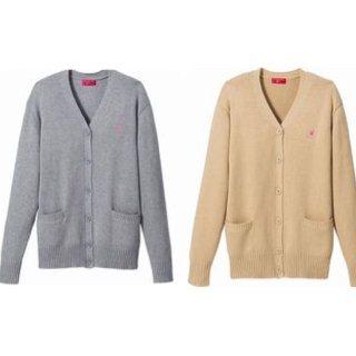 日本女生校服中的毛衣。