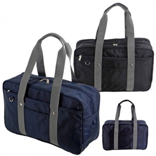 日本女生的书包。