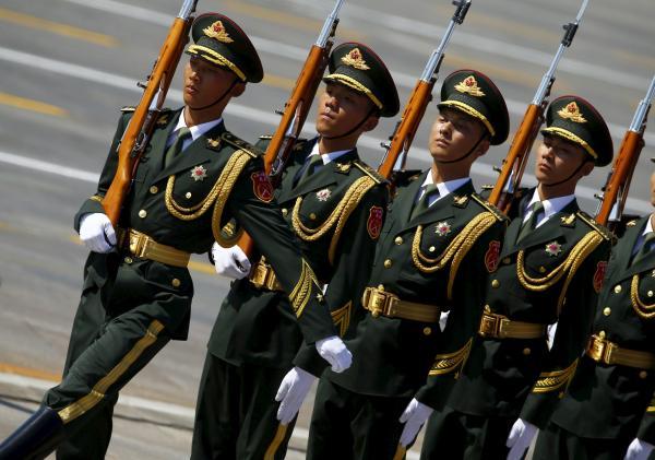 外媒看中国裁军30万：意想不到的橄榄枝