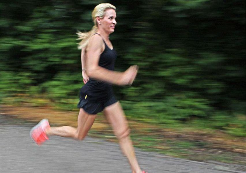 美国前奥运会运动员沦为应召女郎