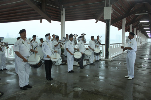 中方参演兵力全部抵达马来西亚 中马首次联合实兵军演即将展开