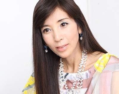 日本女演员川岛直美患癌去世 。