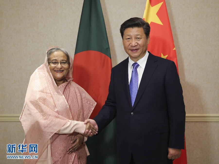 9月26日，国家主席习近平在纽约会见孟加拉国总理哈西娜。新华社记者兰红光摄 