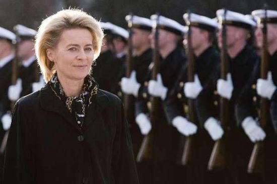 　　资料图：德国女防长冯德莱恩