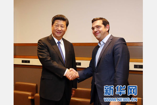 9月28日，国家主席习近平在纽约会见希腊总理齐普拉斯。新华社记者刘卫兵摄