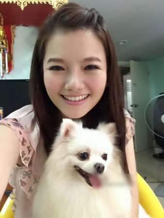 泰国警花小妹走红