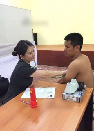 泰国警花小妹走红