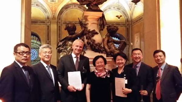 蓝迪国际智库见证中奥律师事务所一带一路合