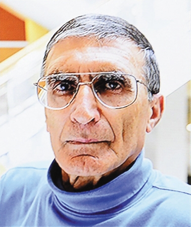 阿齐兹&middot;桑贾尔