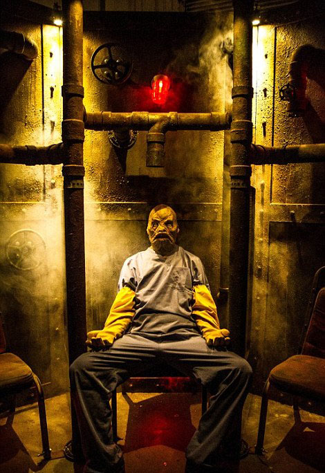 鬼屋图片大全大图 128313900_14447251587701n.jpg