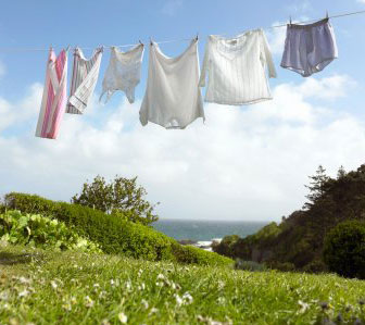 在美国晾个衣服好难：居民忧户外晾衣拉低周围房价