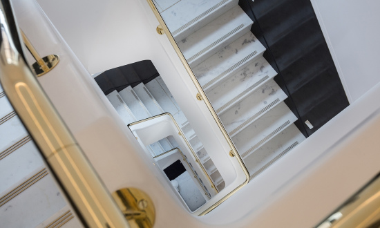 伦敦装修最奢华写字楼:大理石楼梯镀金洗手间(图)