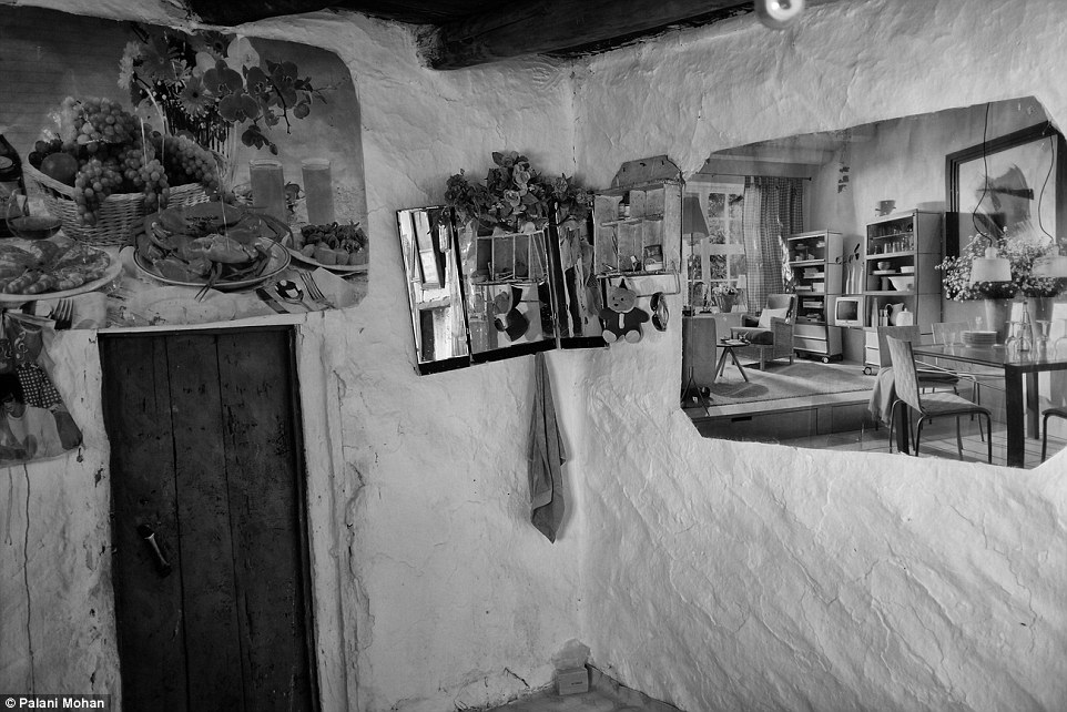 纪实哈萨克斯坦最后一批金雕牧民