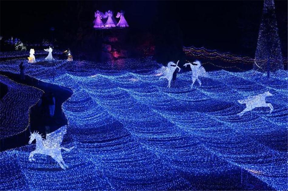 京都霓虹灯节 100万LED谱写出光的幻想曲