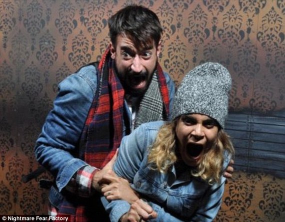 挑战北美最古老鬼屋的“下场”,看看他们的下场