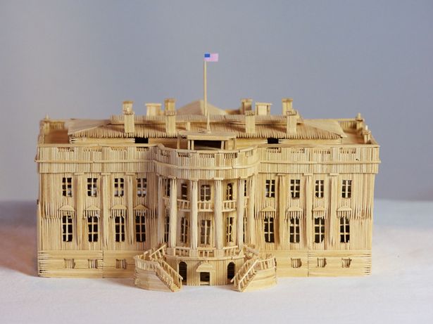 美雕塑家用牙签建成哈利法塔