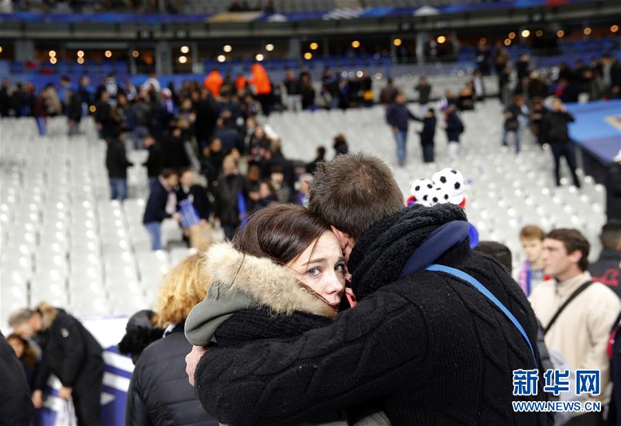 (国际)(4)巴黎遭恐怖袭击