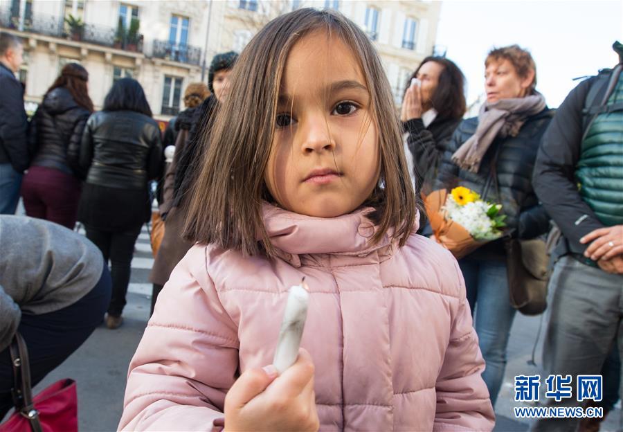 （XHDW）（1）巴黎：孩子的眼中不应有恐怖阴霾