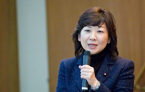 野田圣子欲成日本首位女首相瞄准“后安倍”时代