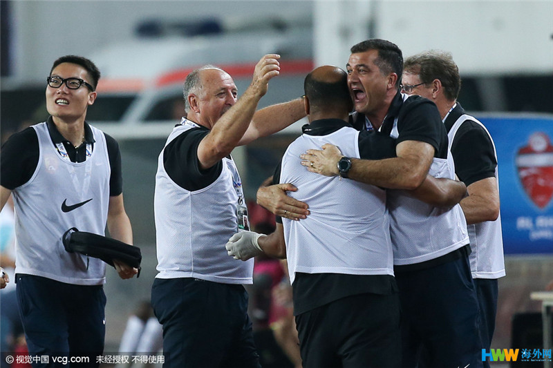 恒大主场1比0阿赫利 三年两夺亚冠冠军 组图