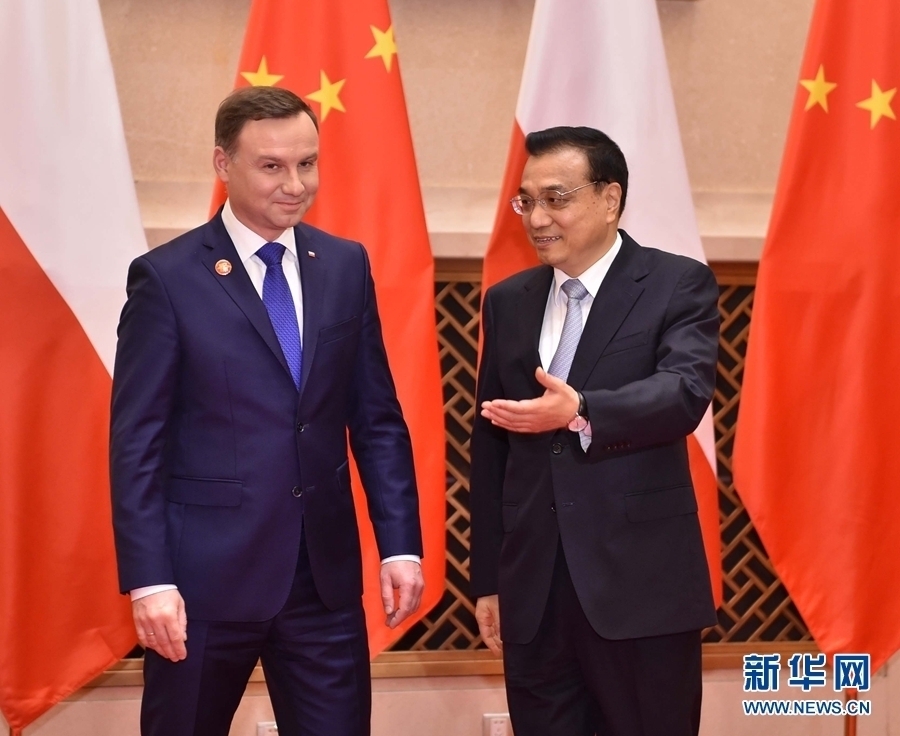 11月24日，中國國務院總理李克強在蘇州會見來華出席第四次中國—中東歐國家領導人會晤的波蘭總統杜達。 新華社記者 高潔 攝 