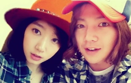 张根硕历任绯闻女友大揭秘 和朴信惠最配