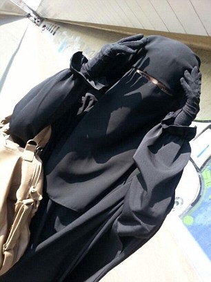 17岁奥地利女孩加入ISIS 逃走时被处死