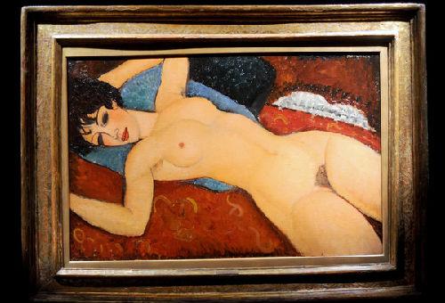 中国富豪刷黑卡买10亿名画 积分够全家免费旅行