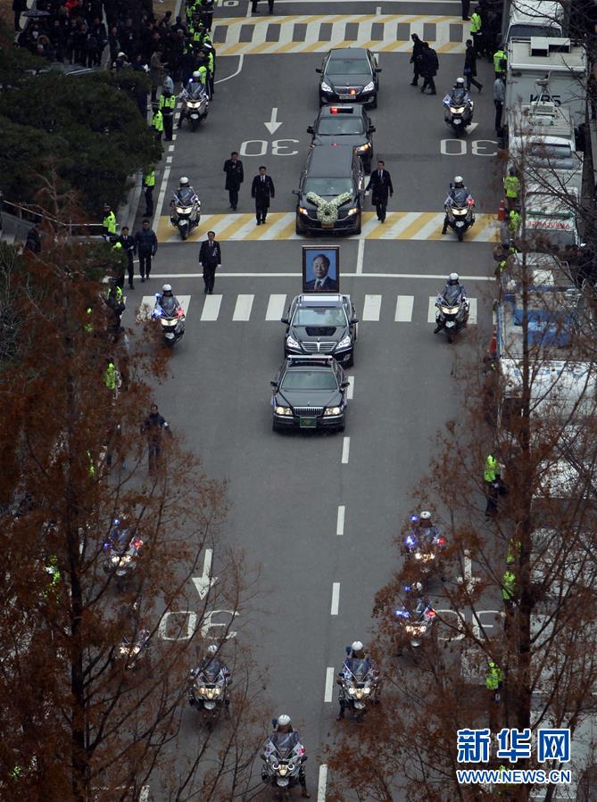 (国际)(5)韩国前总统金泳三遗体告别仪式举行