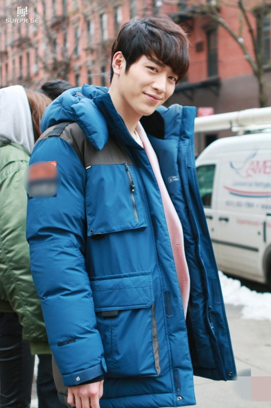 李钟硕金宇彬朴海镇南柱赫 盘点韩国模特出身的长腿男星【组图】