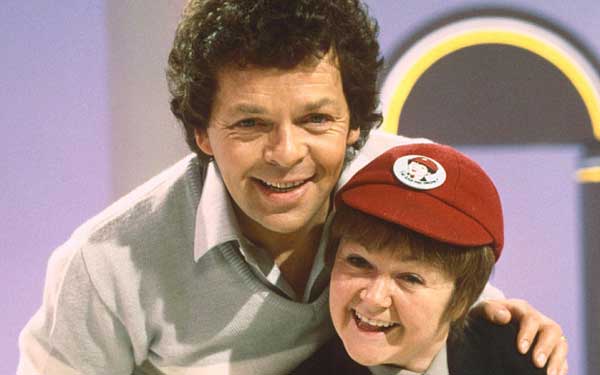 最萌身高差有科学依据：研究称夫妻身高差越大妻子越幸福