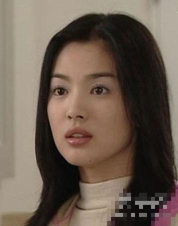 宋慧乔面部硬伤太多：