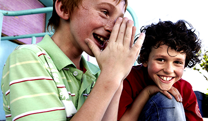 怕孩子交友不慎? 听美国专家怎么说