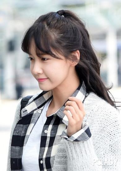 简单的打造半扎发