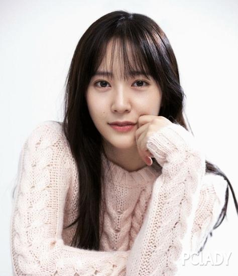 很有韩味的一款空气感齐刘海