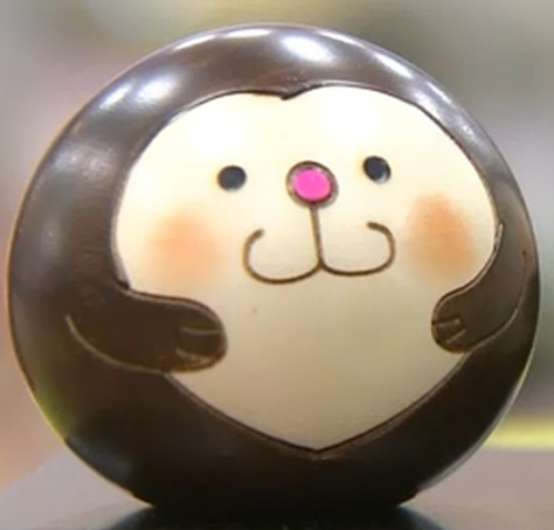 日本群马县榛东村的小猴木偶人。