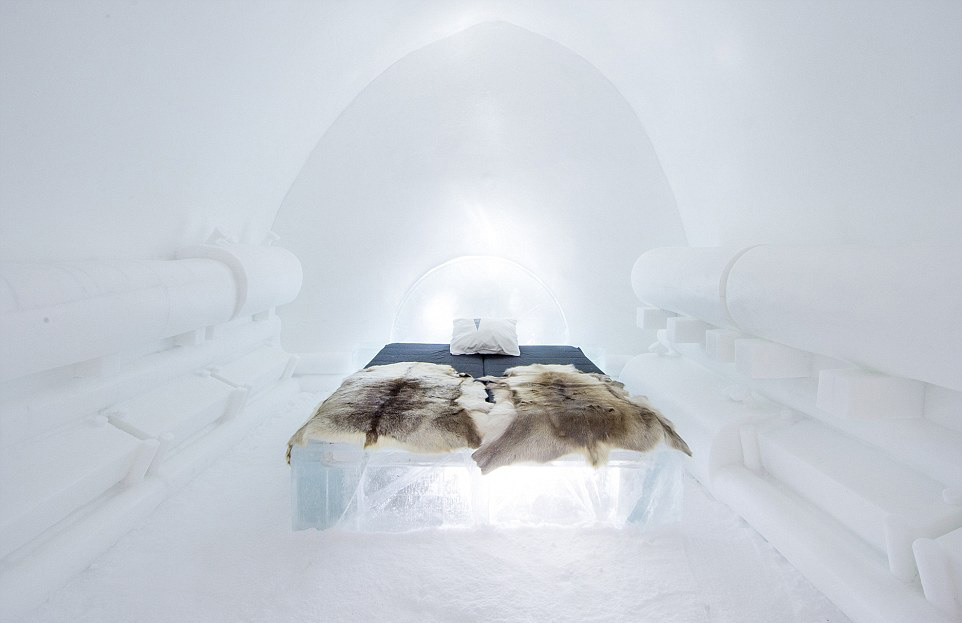 瑞典冰雪酒店开业 主题套房如梦幻水晶宫