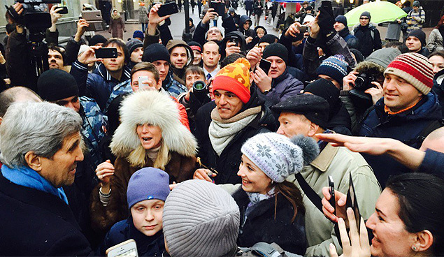 克裏在莫斯科逛街為家人選購新年禮物