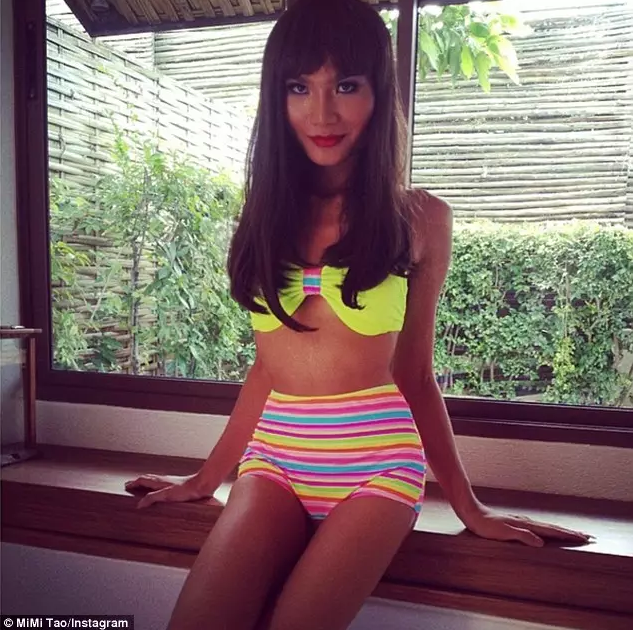 泰国和尚变性后当模特 代言内衣爆红