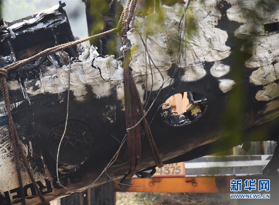 （国际）（5）印度一架军机在新德里坠毁10人遇难