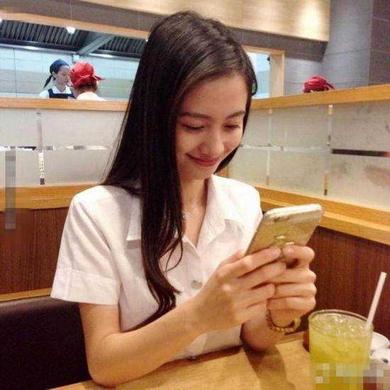 越南大学校花奶茶妹 颜值爆表似Angelababy(组图)