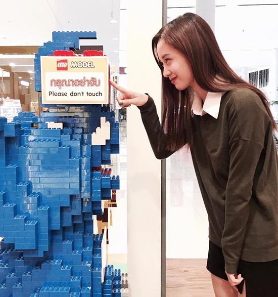 越南大学校花奶茶妹 颜值爆表似Angelababy(组图)