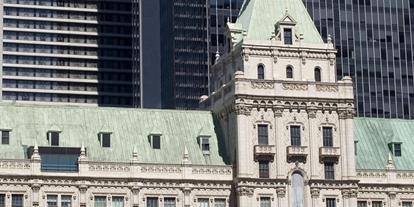 环球小姐冠军福利数不清：一年薪水、豪华公寓、海量用品