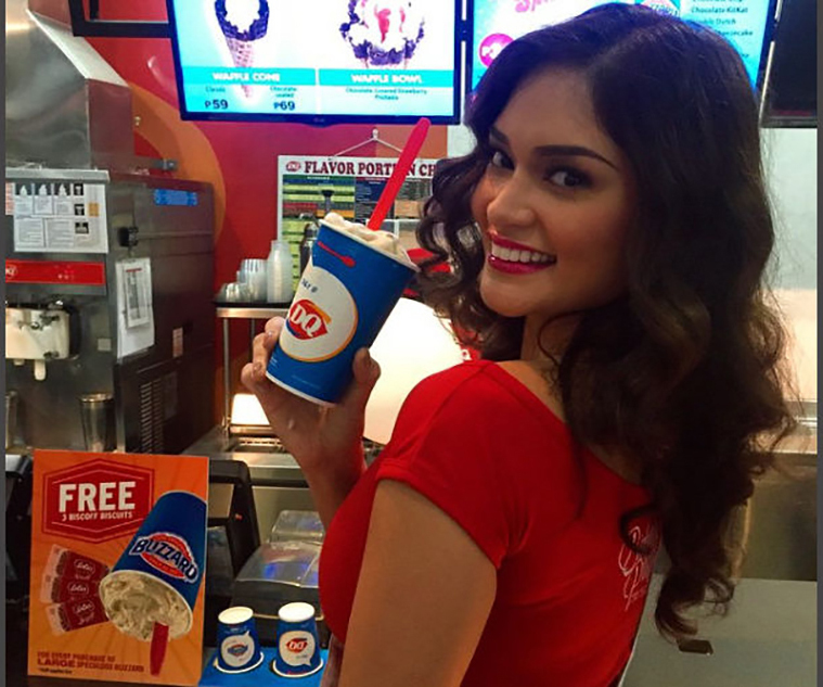 泳装、自拍 新科环球小姐皮娅日常照曝光