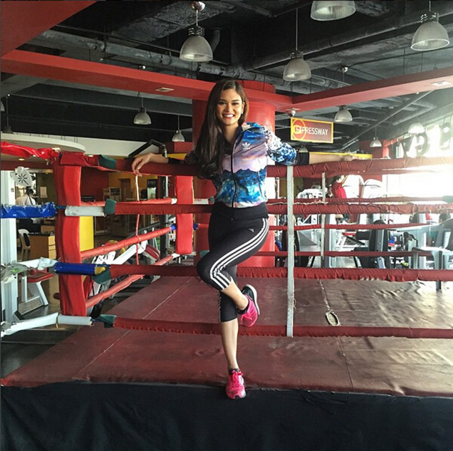 泳装、自拍 新科环球小姐皮娅日常照曝光