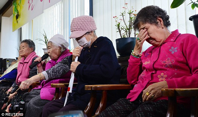 韩日谈妥慰安妇事宜 罕见二战照片曝光