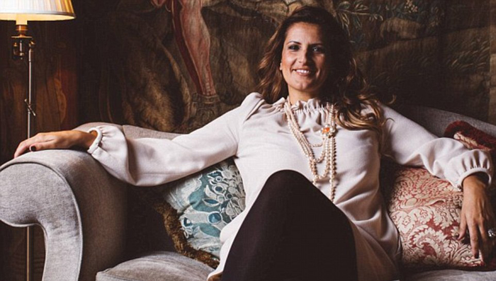 揭秘富家保姆奢华生活：乘私人飞机旅行 年薪百万